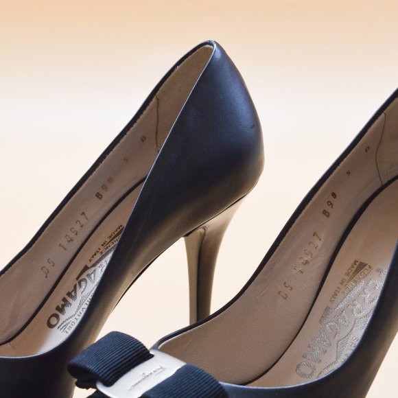 Salvatore Ferragamo Gilia 100 Acm Size 5B - Picture 4 of 7